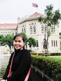 Thai Language Teacher Reading