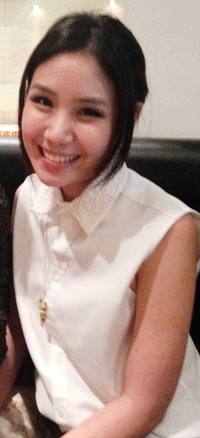 Thai Language Teacher Reading